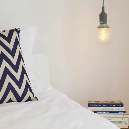 Apartment Urban Chic Chiado Center Lisbon
