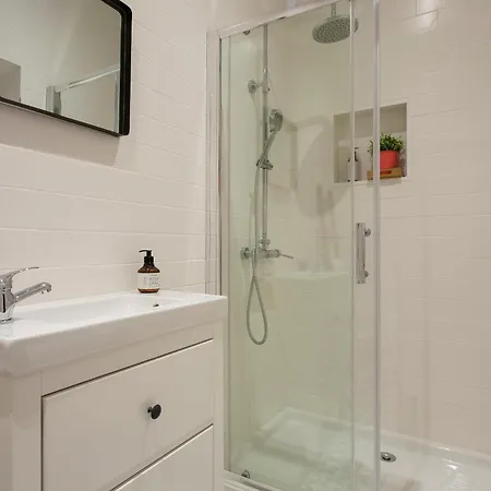 Urban-Modern Studio Baixa Chiado Ar Condicionado Appartement